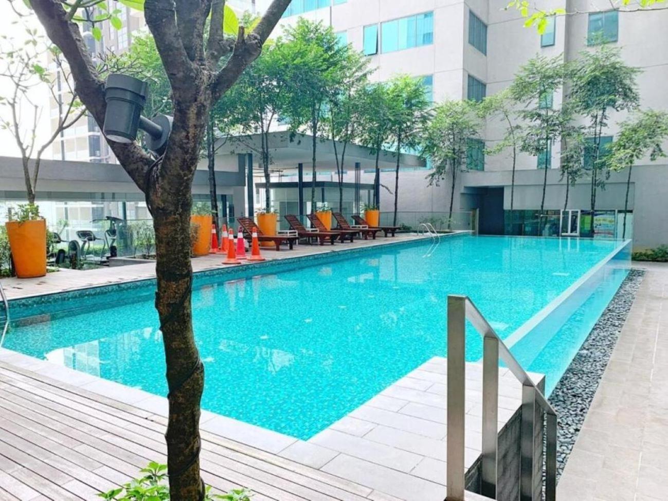 Mercu Summer Suites Klcc By Tasrifa Kuala Lumpur Exterior photo